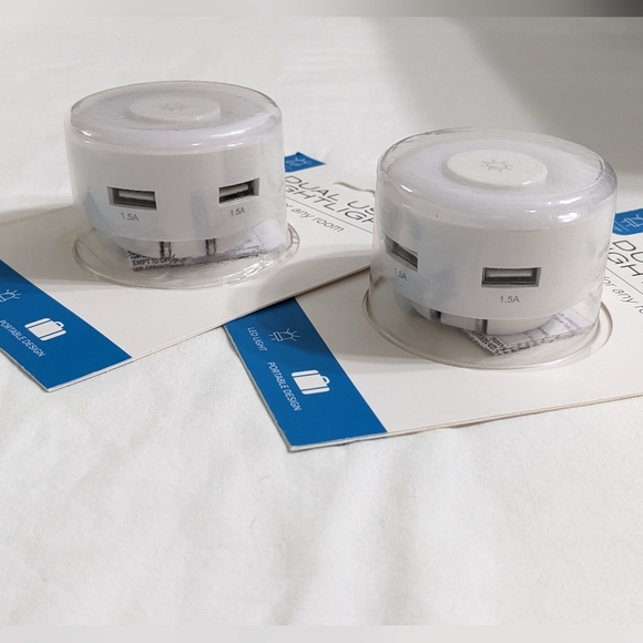 Dual USB LED Night Lights, Portable Design, Bundle Of 2, NEW - Picture 3 of 7